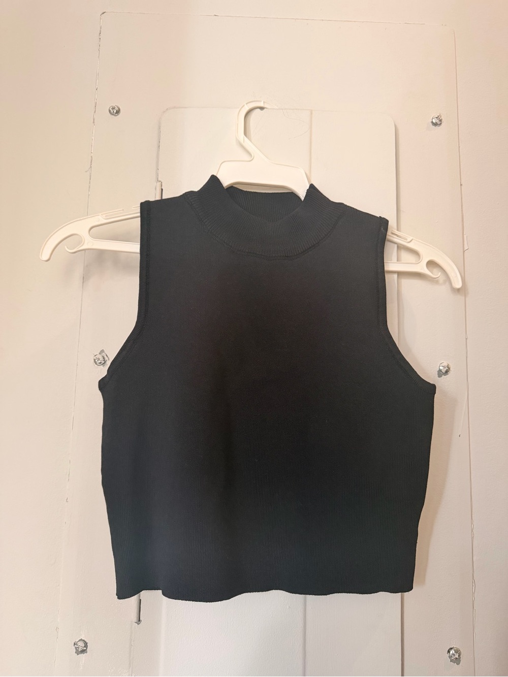 Carmar Sleeveless Crop Top
